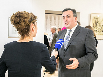 Выставка скульптурных и графических произведений народного художника Армянской ССР А. Арутюняна.